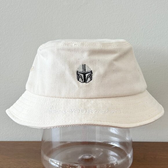 Love Your Melon Accessories - STAR WARS x Love Your Melon Mandalorian Bucket Hat Adult S/M White 100% Cotton